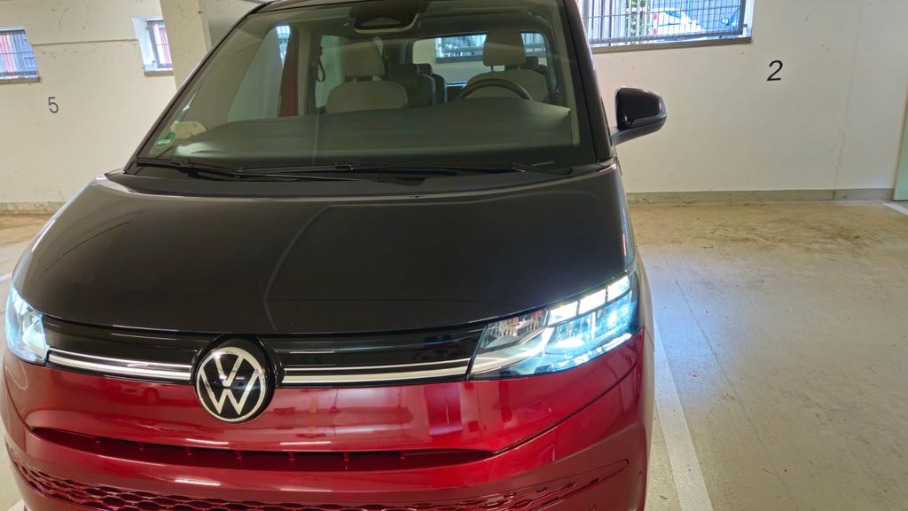 Image of Volkswagen T7 Multivan