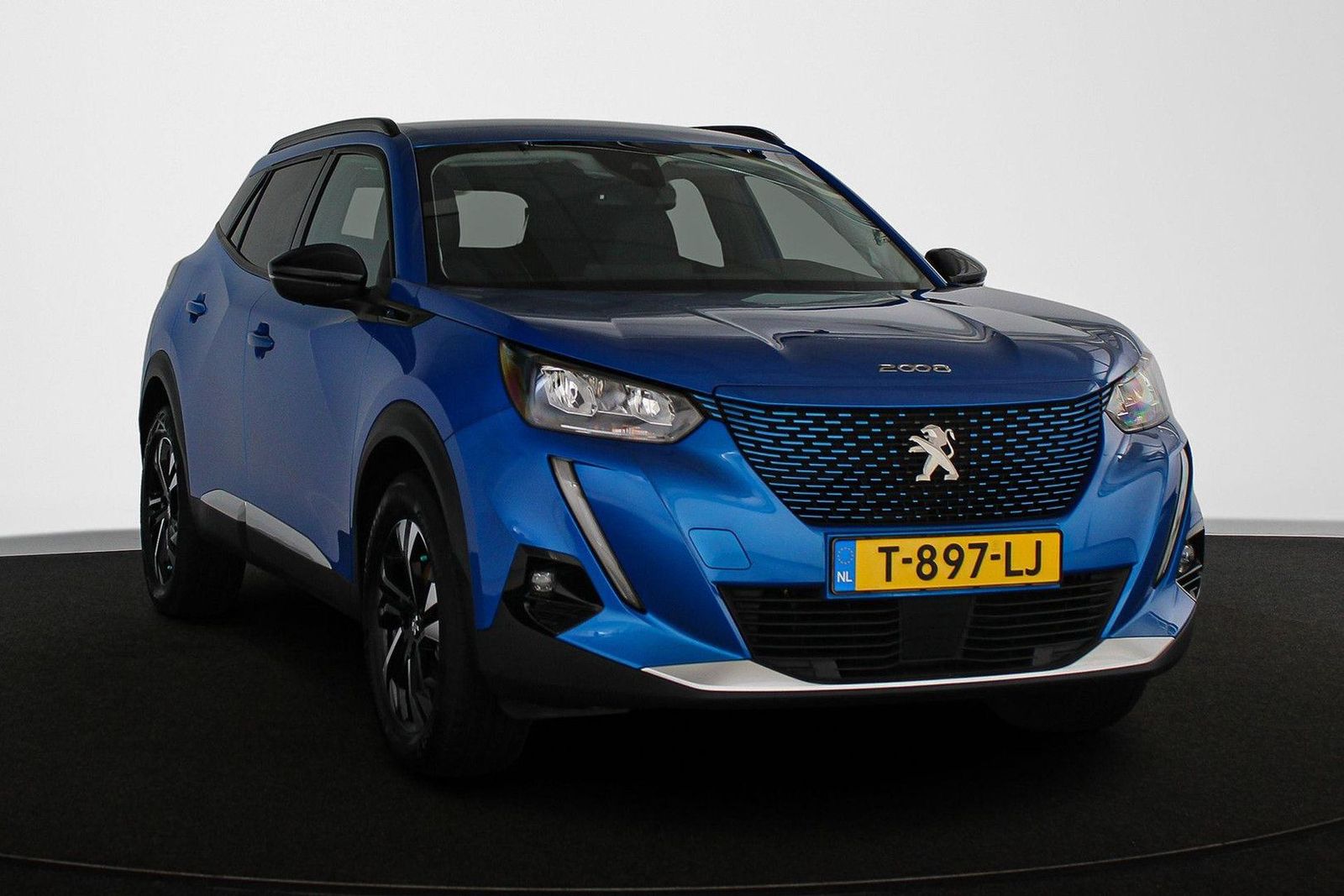 Peugeot e-2008 EV Allure Pack 50 kWh imagem 2