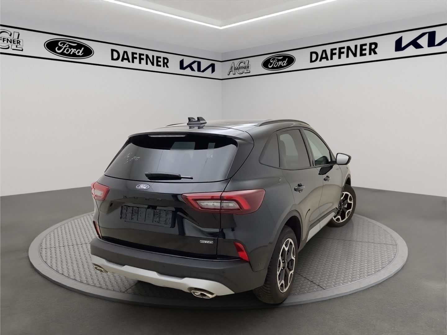 Fahrzeugabbildung Ford Kuga Plug-In Hybrid Active X HUD Navi B&O LED