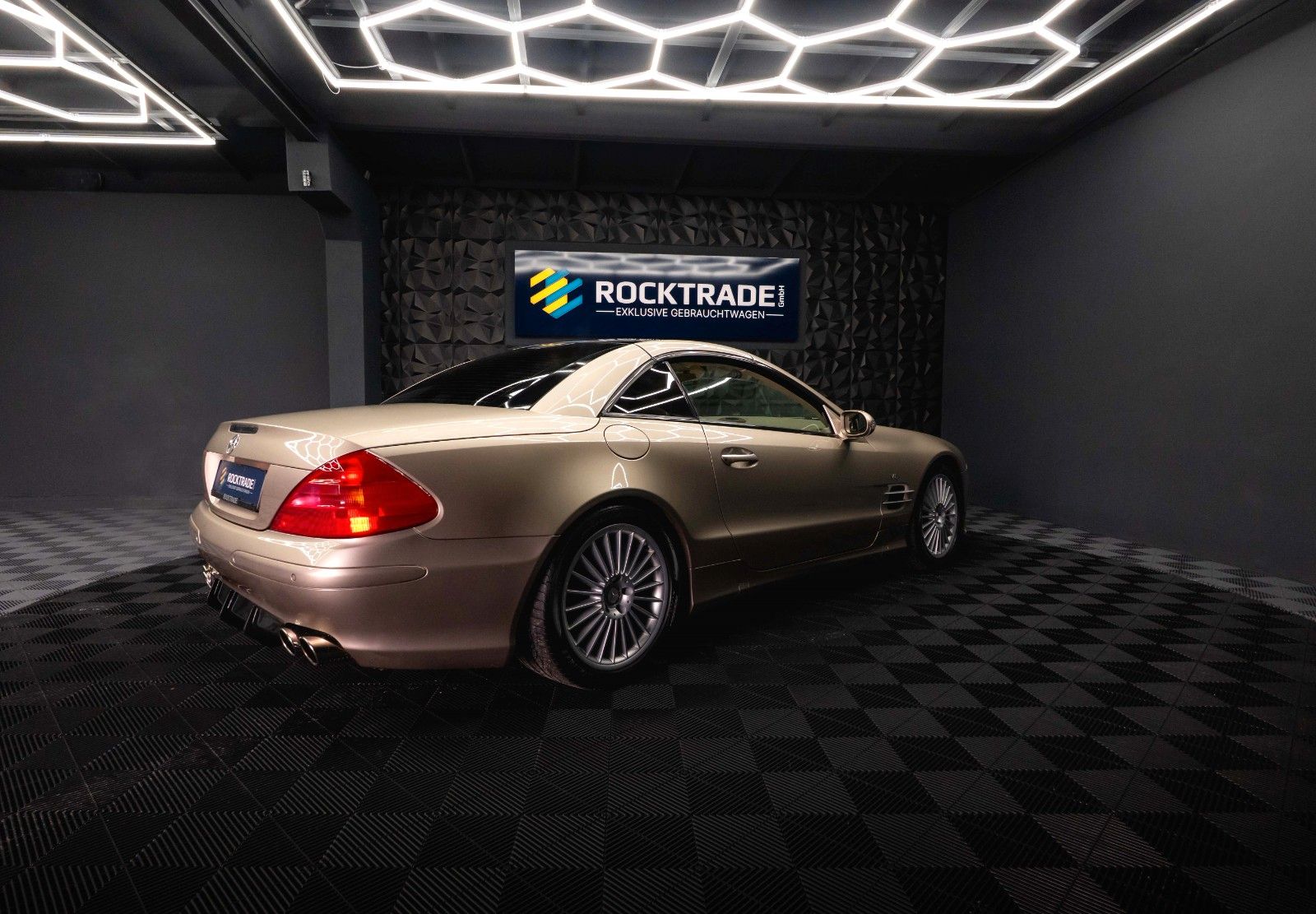 Fahrzeugabbildung Mercedes-Benz SL 500 V8 AMG *Unfallfrei*TÜV NEU*Scheckheft*ABC