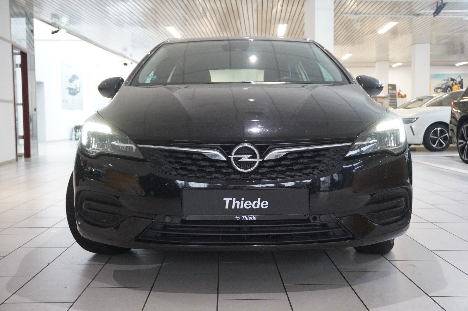 Fahrzeugabbildung Opel Astra K ST 1.4 ELEGANCE NAVI/LED/KAMERA/SPORT/SH