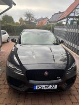 Jaguar F-Pace 30d AWD First Edition Black-Pack S - Jaguar F-Pace: 30d Awd
