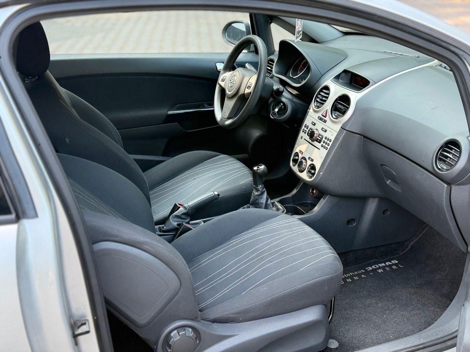 Ford Focus 2009 — photo 7