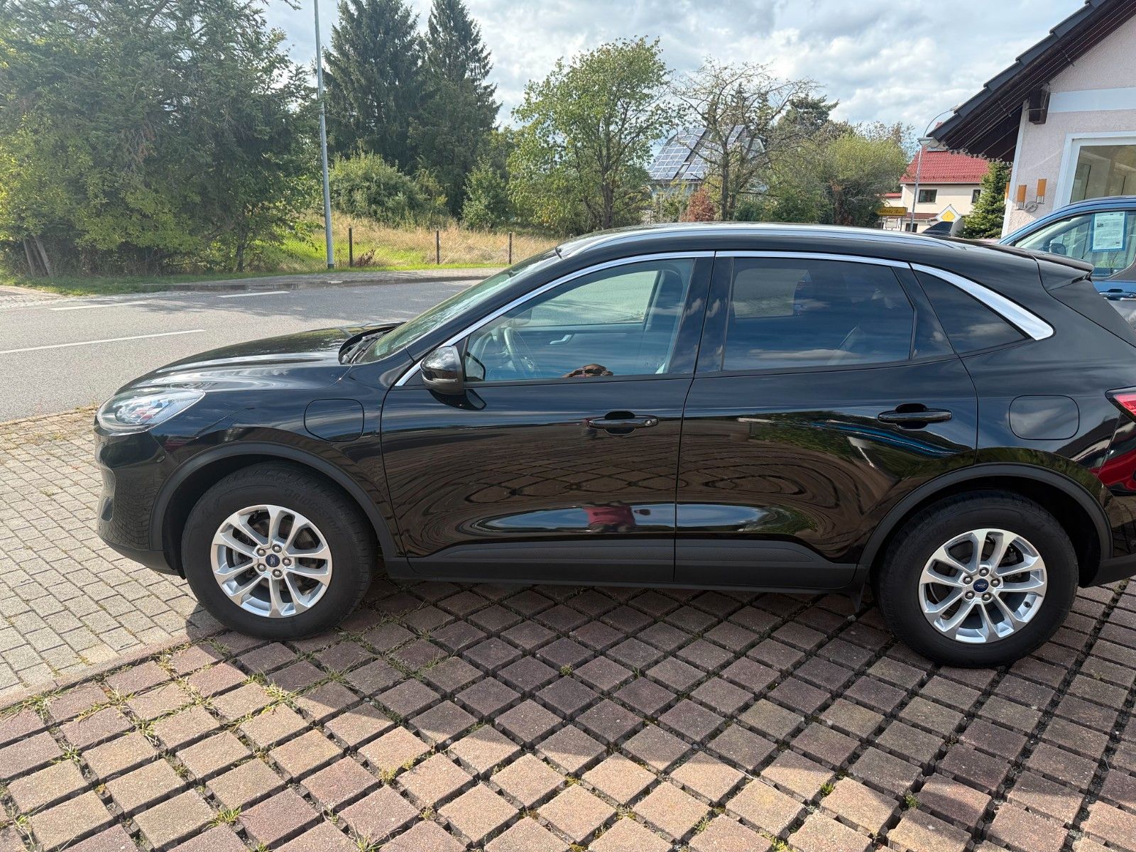 Ford Kuga Plug-In Hybrid Titanium X imagem 2
