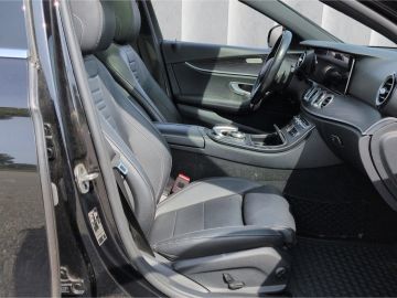 Mercedes E 300 - 7