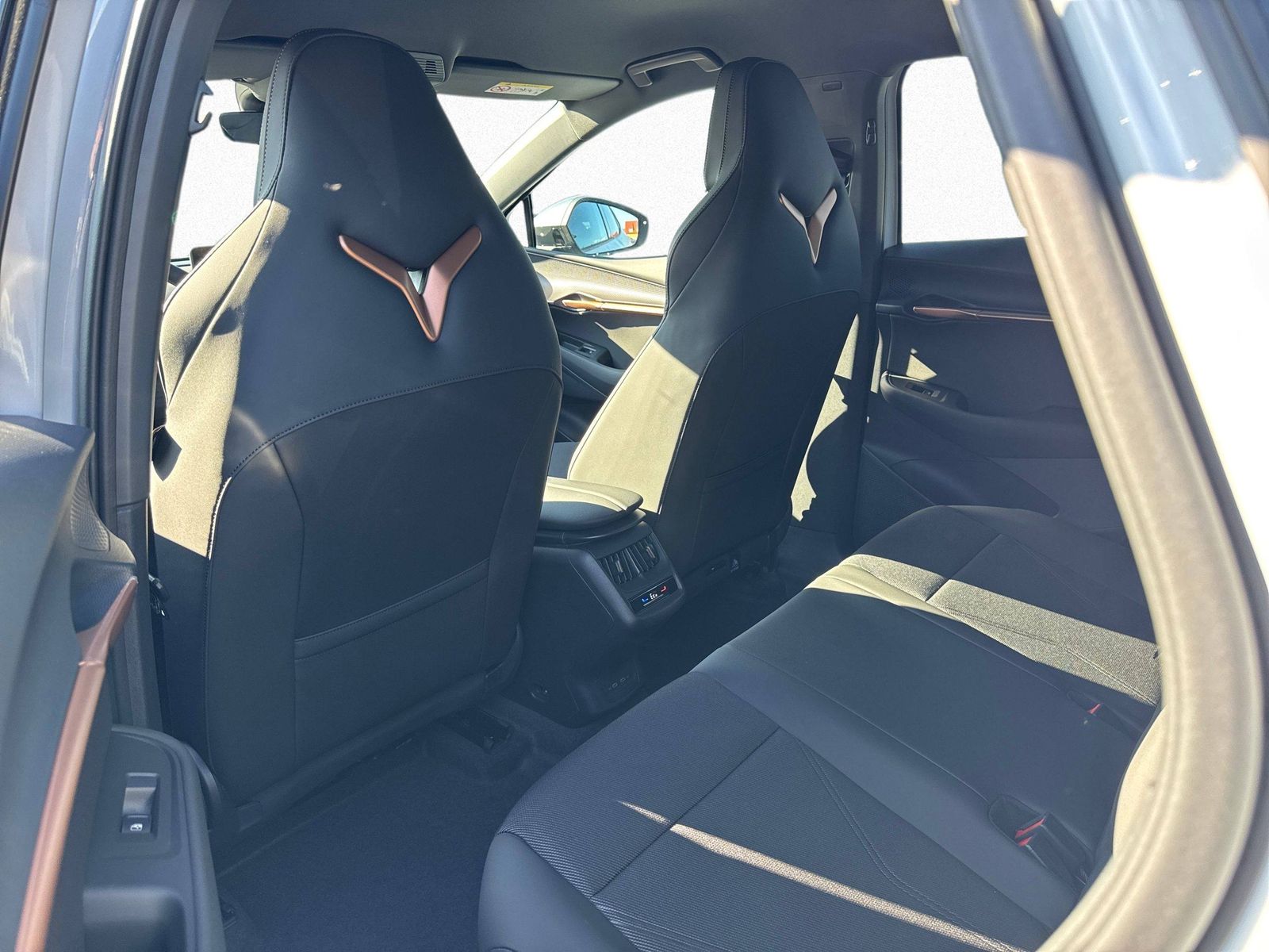 Cupra Tavascan - Bild 13