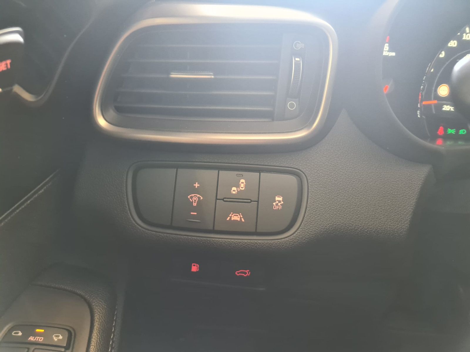 Fahrzeugabbildung Kia Sorento Platinum Edition 4WD / PANO / BELÜFTUNG