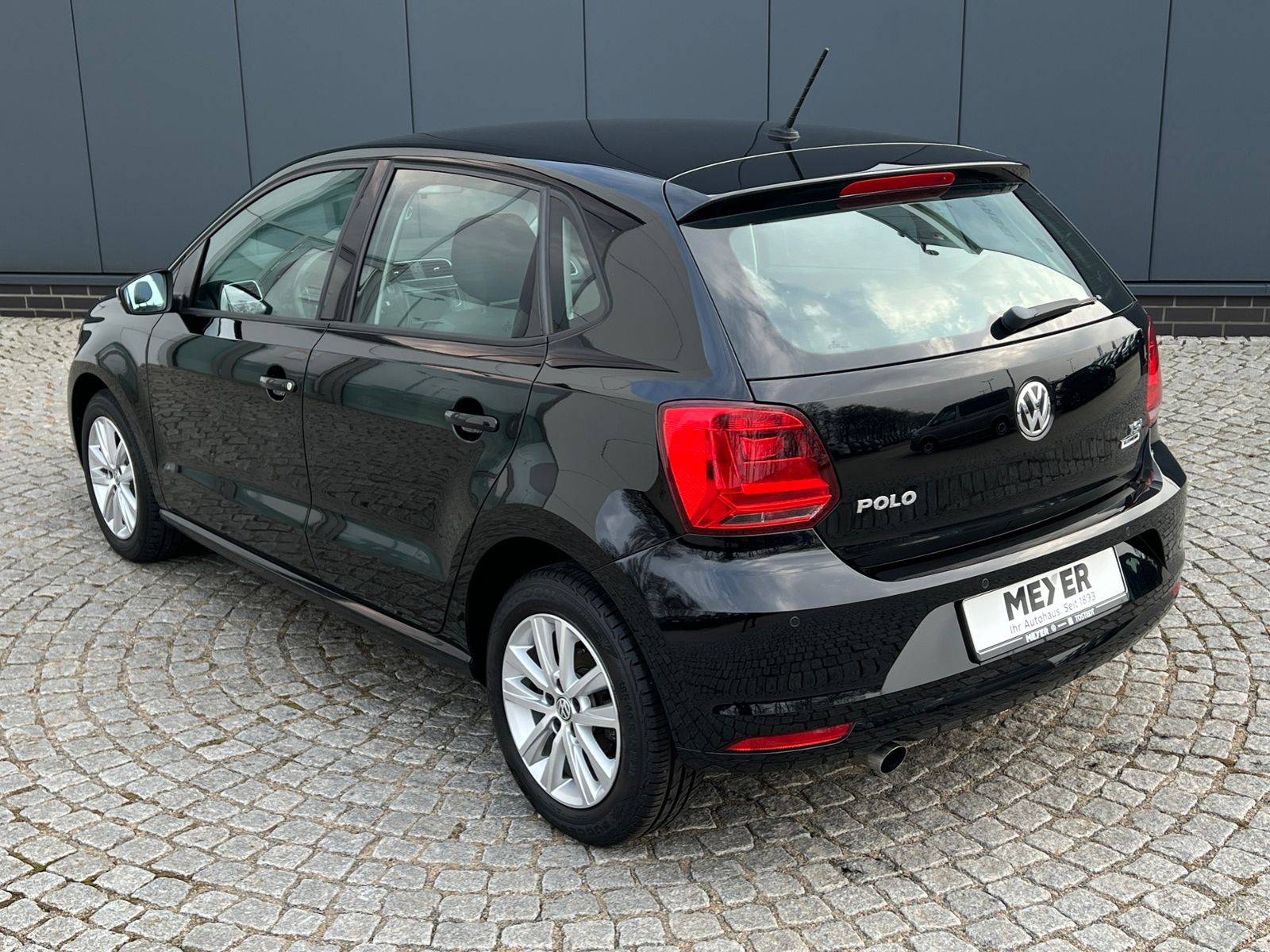 Fahrzeugabbildung Volkswagen Polo 1.2 TSI Comfortline BMT *Klima, Sitzhzg., P