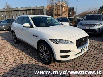 Jaguar F-Pace - 3