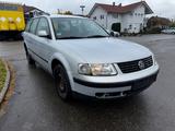 Volkswagen Passat 1,9 TDI - Volkswagen Passat aus 2000: Kombi