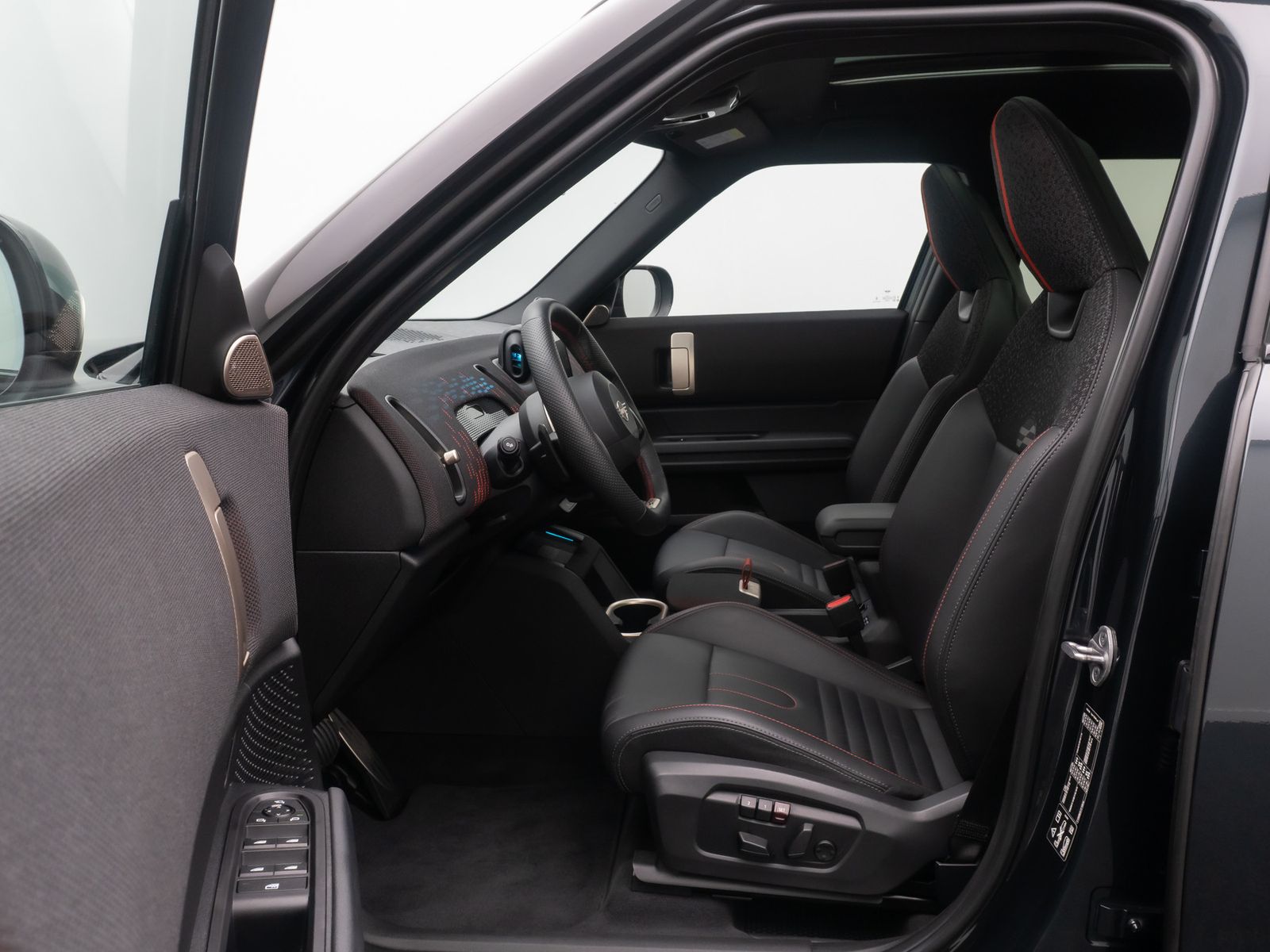 Fahrzeugabbildung MINI John Cooper Works Countryman  JCW ALL4 Panorama