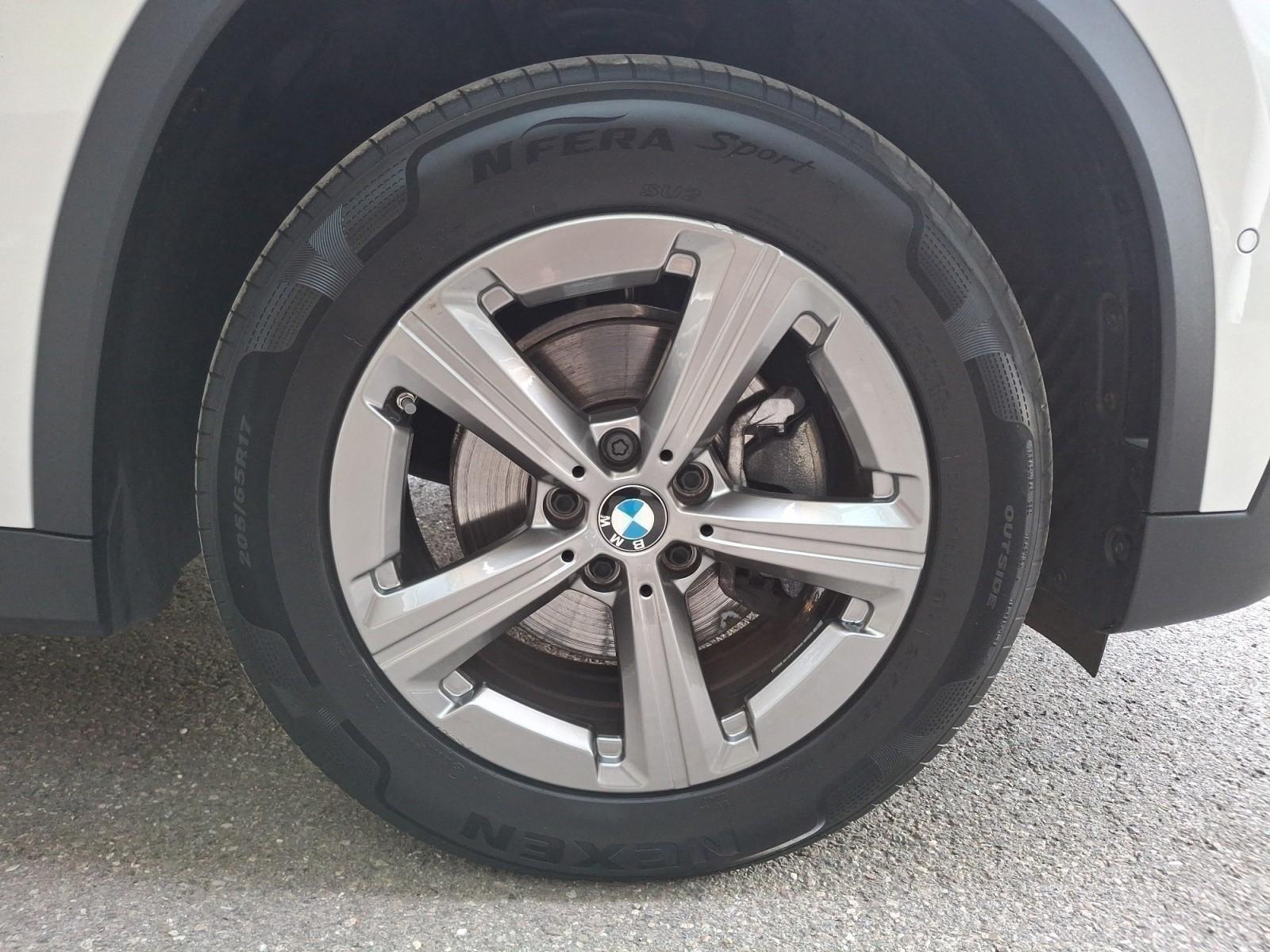 BMW X1 xDrive20d Navi ACC Head-Up AHK 360° Sitzhzg., миниатюра 12