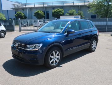 Volkswagen Tiguan - 3