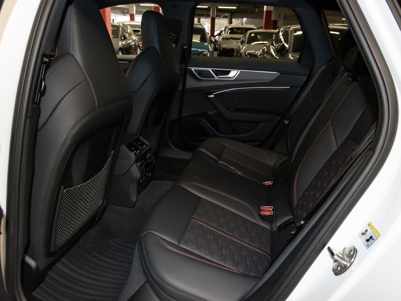 Audi RS6 - Bild 12