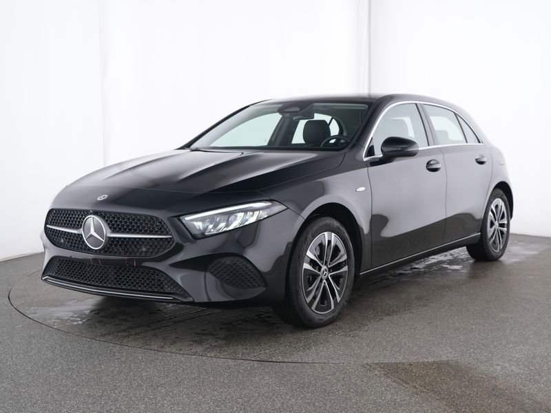 Mercedes-Benz A 250 e PROGRESSIVE+STNDHZ+AHK+11KW+LHZ+LED+KAM
