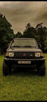 Mitsubishi Pajero Classic 3.5 V6 24V Schiebedach 24V - Mitsubishi Pajero: 24v