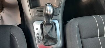 Volkswagen Tiguan - 10