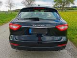 Maserati Levante Benzin 3.0 V6 257kW GS  Nero Ribelle - Maserati Levante von privat