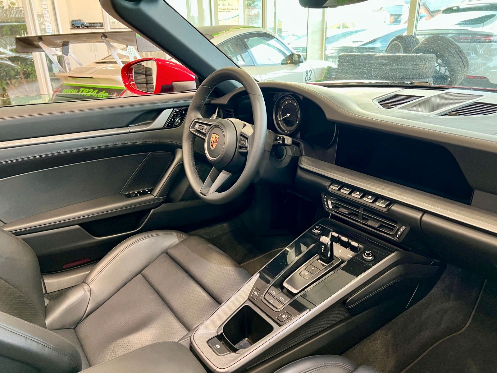 Fahrzeugabbildung Porsche 911 992 Carrera 4S Cabrio ACC, Sportabgasanlage