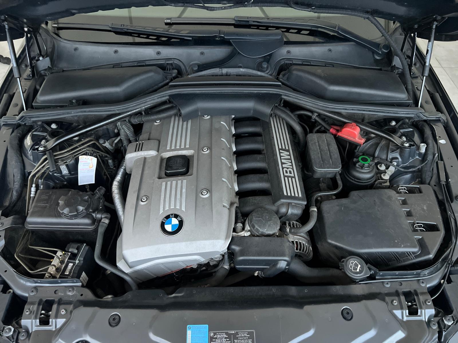 BMW 523 2005 — photo 13