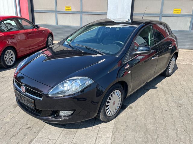 Fiat Bravo 1.6 16V JTD Multijet 8-fach bereift Leder