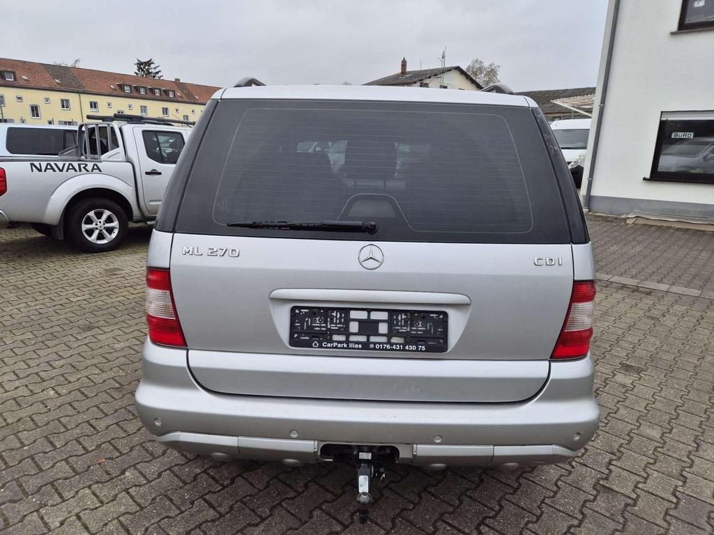 Mercedes-Benz ML 270