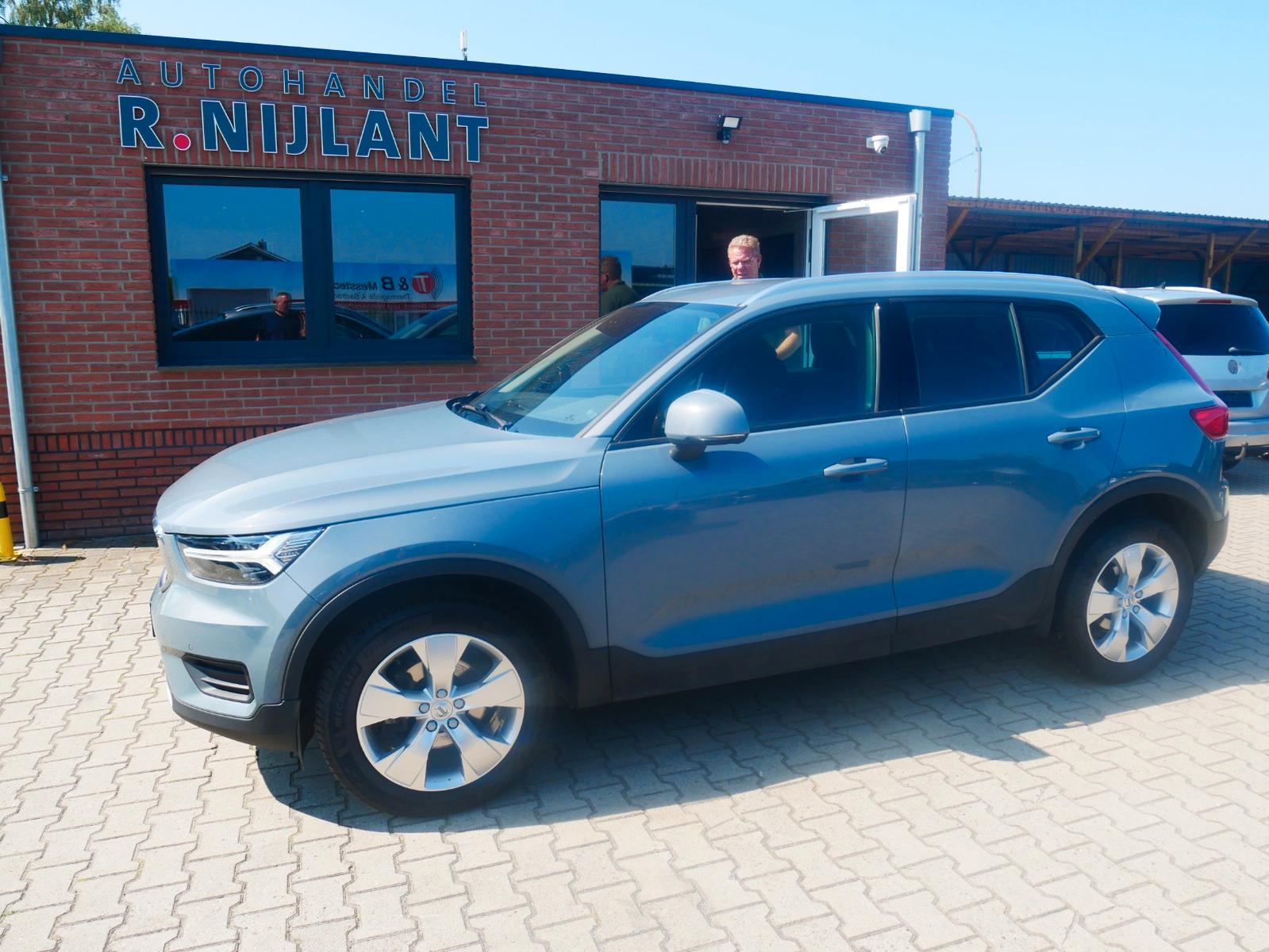Volvo XC40 Momentum Pro 2WD Led ACC