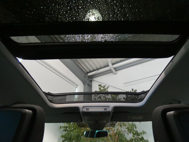 Tiguan 2.0 TDI IQ.DRIVE HUD AHK PANO SHZ ACC LED