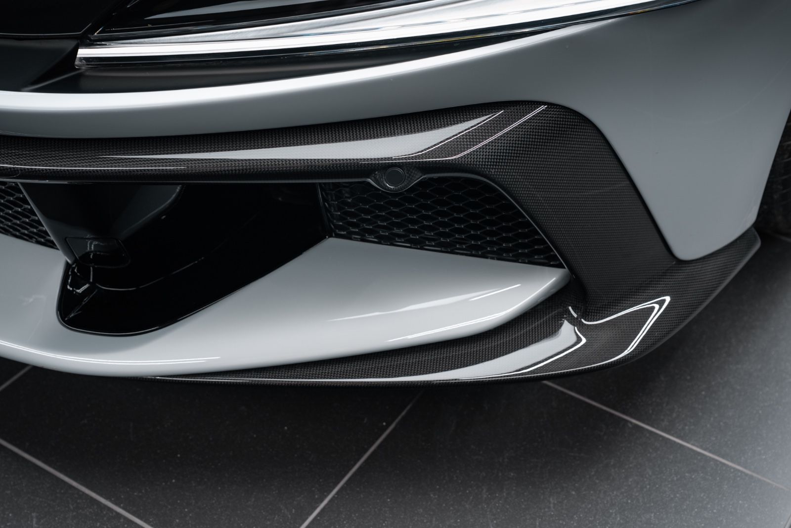 Fahrzeugabbildung Ferrari 12Cilindri LIFT/CARBON/RACING SEATS/PASS DISPLAY