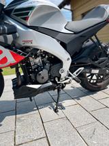 Aprilia Tuono - MOTORRAD VON 81 BIS 125 CCM