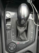 Volkswagen Tiguan 2.0 TDI SCR 176kW DSG 4MOTION Highlin... - Volkswagen Tiguan 7 Sitzer