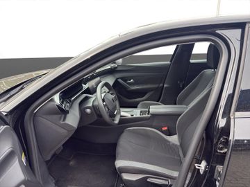 Peugeot 308 1.2 PureTech 130 Active Pack +LED+SHZ+LM