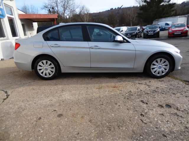 Fahrzeugabbildung BMW 316 i/46.500km/Klima/2.Hd/PDC/Garantie/
