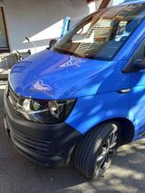 Volkswagen T6 Multivan  - Volkswagen T6 Multivan: Blau