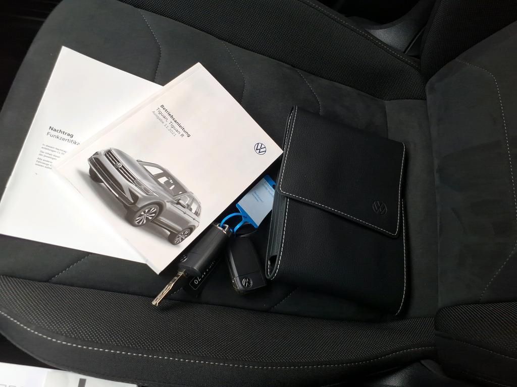 Volkswagen Tiguan Elegance 2.0 TDI AHK*Klima*Tempo*Nav*PDC