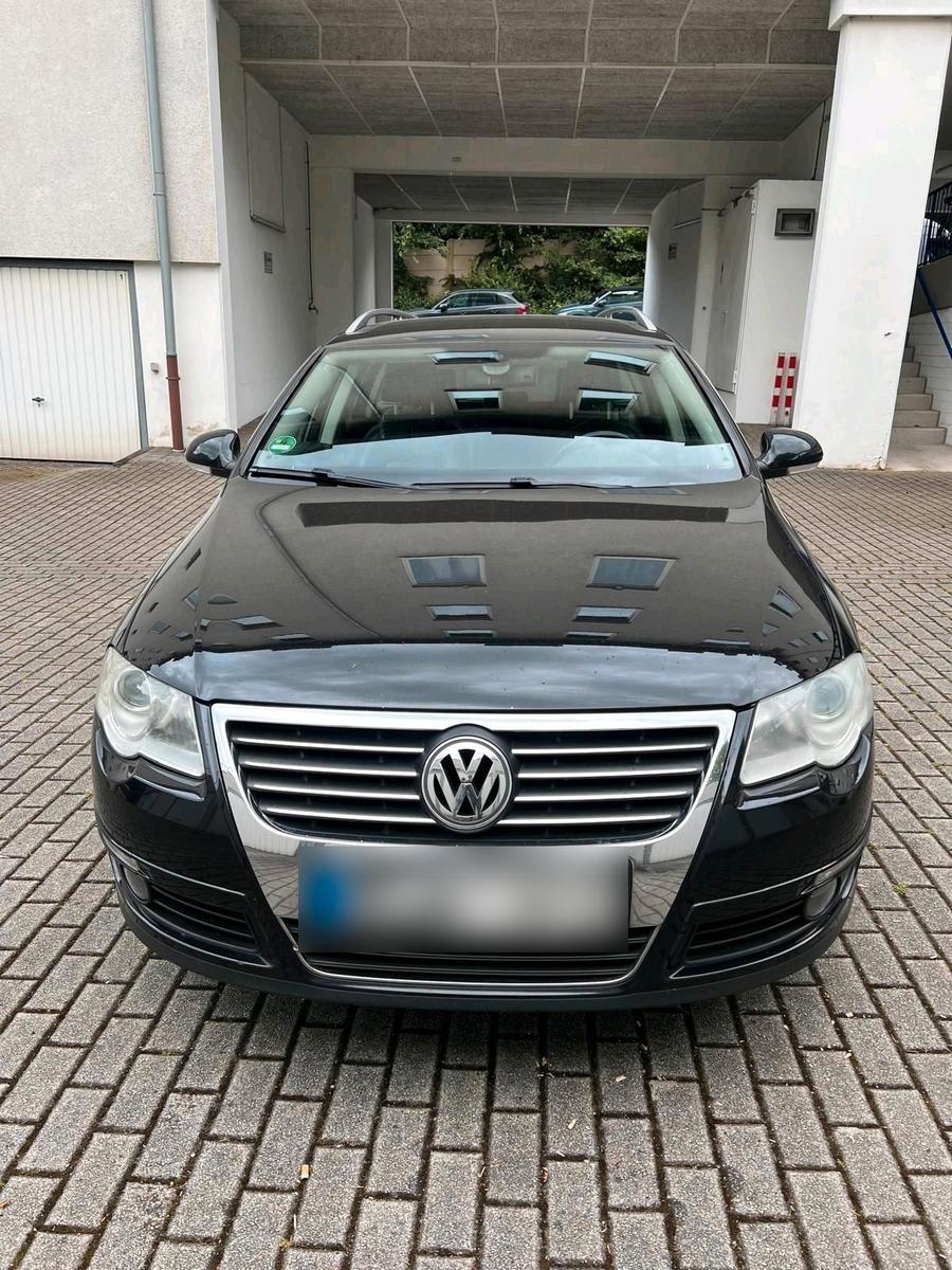 Volkswagen Passat 2008 — салон