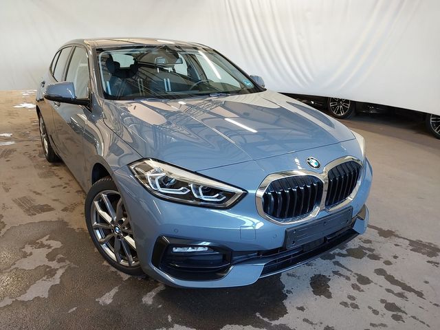 BMW 120 i Sport Line Lenkrad beheizbar LED RFK