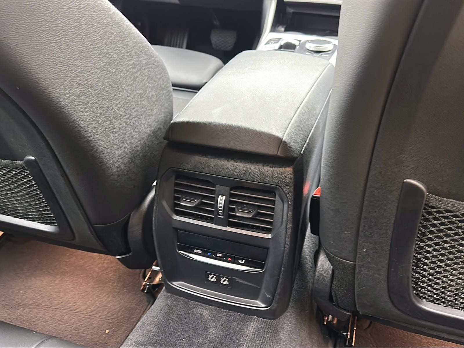 BMW 330e Touring Navi PDC Sportsitze Sitzheizung foto 19