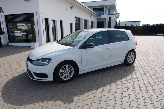 Volkswagen Golf VII 1.4TSI Highline *R Line*