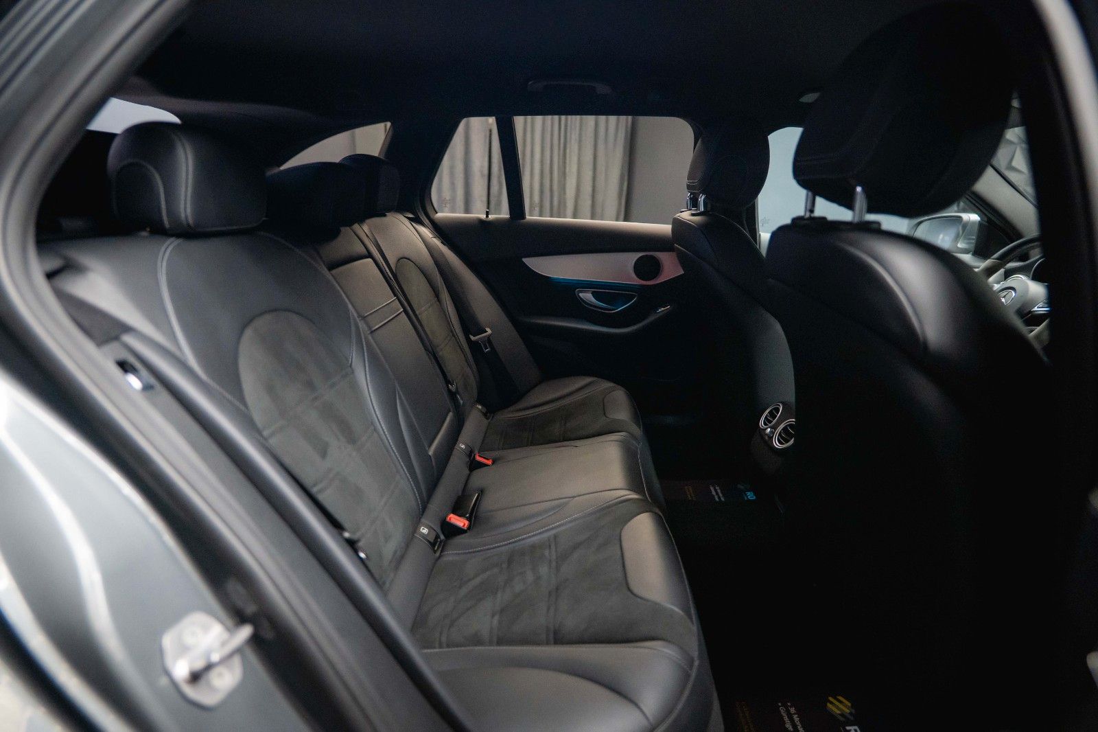 Fahrzeugabbildung Mercedes-Benz C 63 S T AMG Performance Carbon *LED*ACC*Kamera*