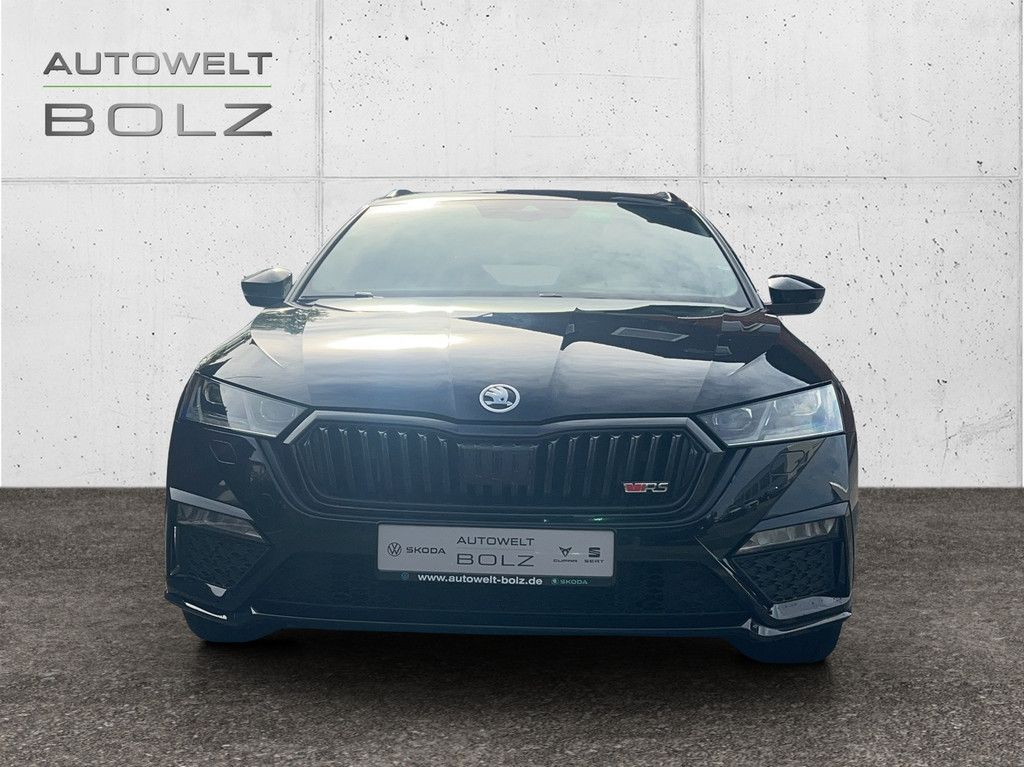 Skoda Octavia Combi 1.4 TSI iV RS HUD LED AHK KAMERA imagem 3
