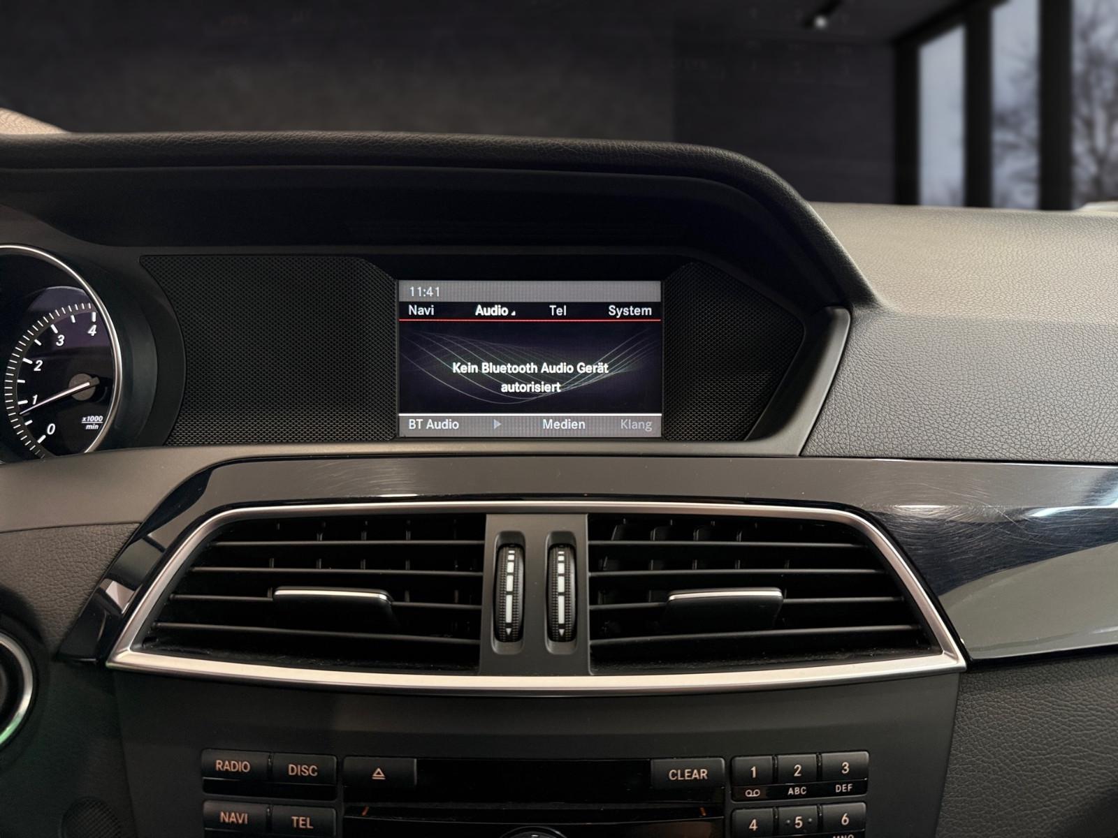 Mercedes-Benz C 180 T CGI BlueEfficiency*Navi*Spiegel-Paket*
