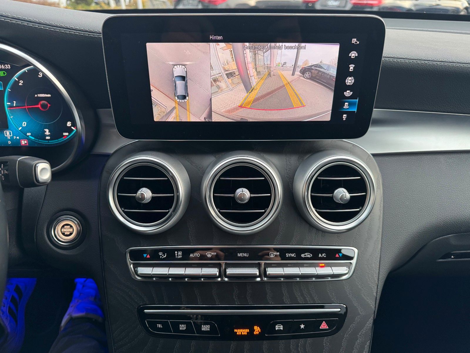 Fahrzeugabbildung Mercedes-Benz GLC 400d 4M Coupe+AMG+Massage+AHK+Memory