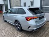Skoda Octavia Combi 2,0TDI RS Plus DSG/PANO/1.HD/MWST - Skoda Octavia: RS TDI