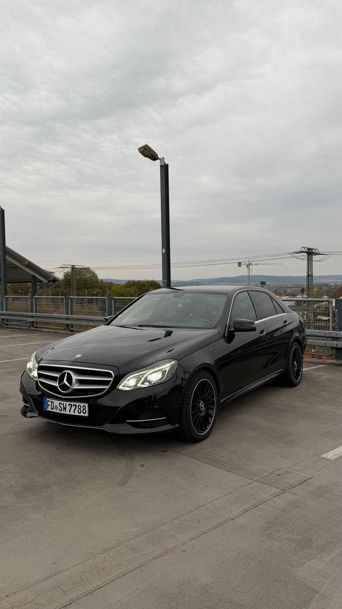 Mercedes-Benz E 300