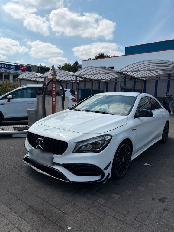 Image of Mercedes-Benz CLA 180