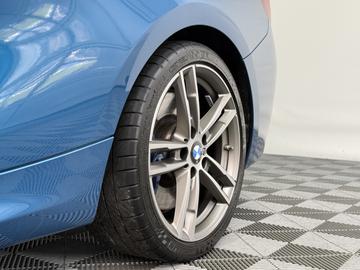 صورة مصغرة 34 لـ 2020 BMW M240I