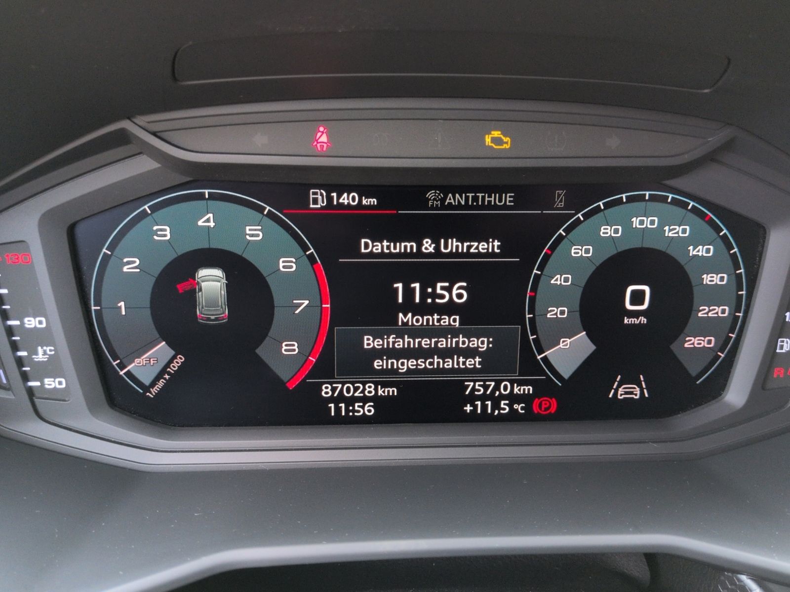 A1 30 TFSI S Line LED+GRA+PDC+SHZ