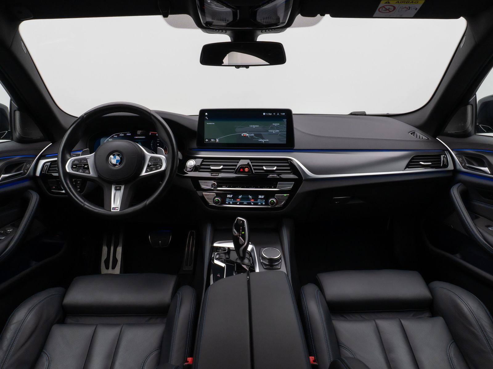 Fahrzeugabbildung BMW M550i xD Kamera Laser HUD DAB H/K 4xKlima Komfor