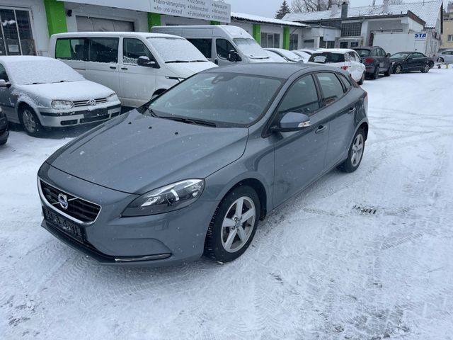 Volvo V40 You! Motor läuft  unruhig! Fahrbereit